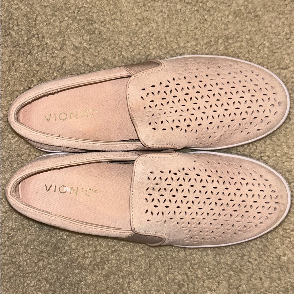 Vionic Kani Slip On Suede Sneaker - Picture 4 of 7